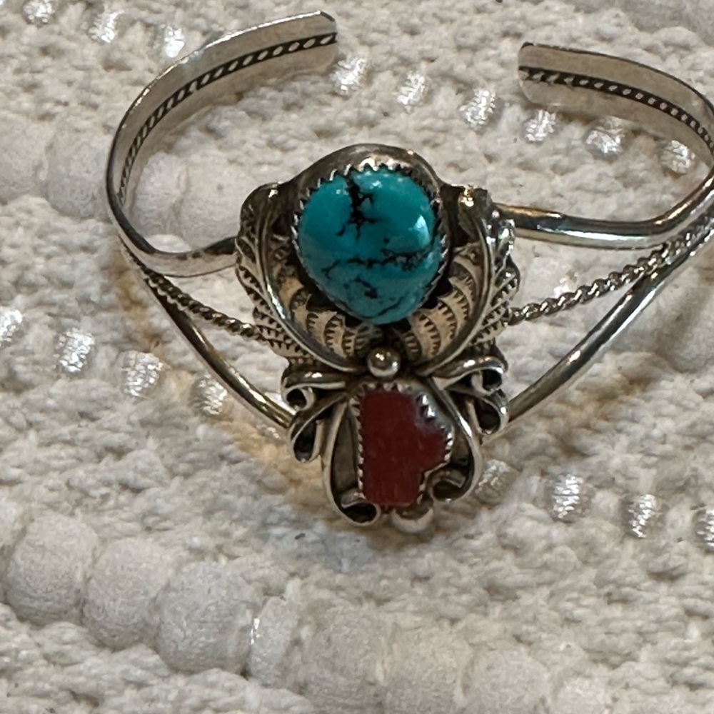 Turquoise and Silver Southwestern Style Bracelet
